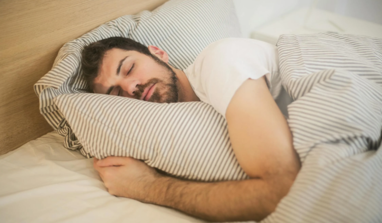 6 Tips for a Healthier Sleep Routine
